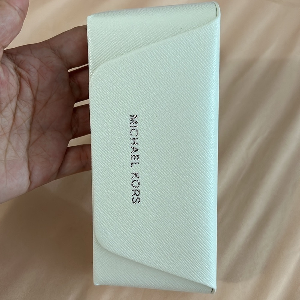 Michael Kors Case Glasses
